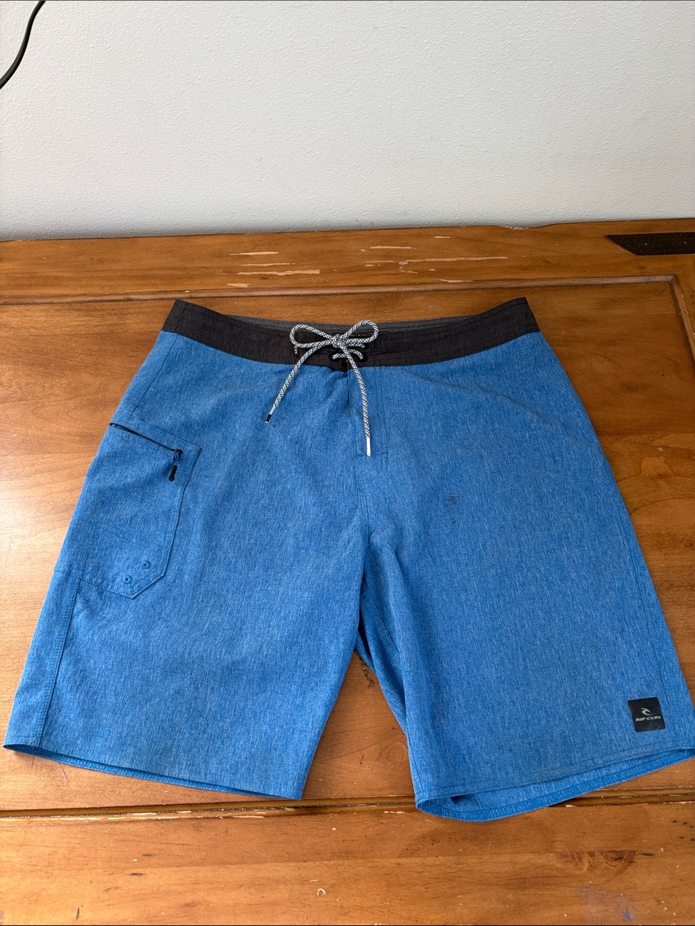 Rip Curl Mirage Blue Boardshorts with Black Waistband Size 34